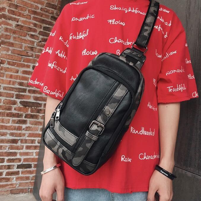 メンズ バッグ ボディバッグ ショルダーバッグ 迷彩 つなぎ 切替 斜め掛け 大容量 カジュアル 購買