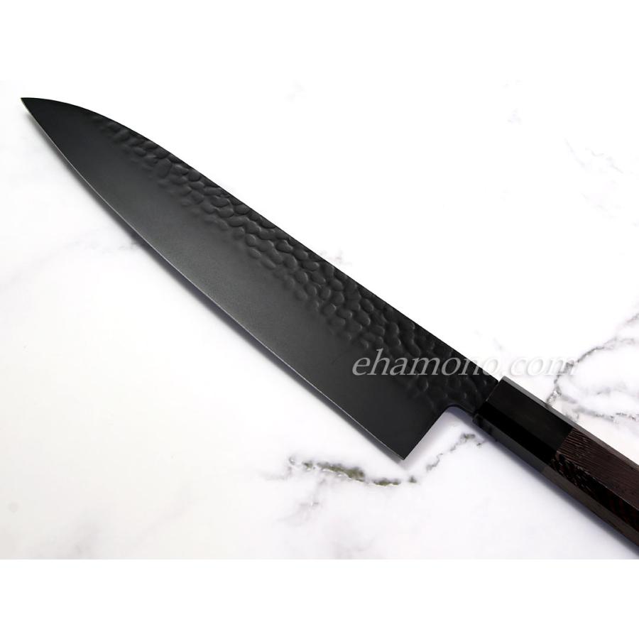 話題の黒い包丁！【堺孝行 黒影 牛刀240 V金10号鎚目フッ素加工和式