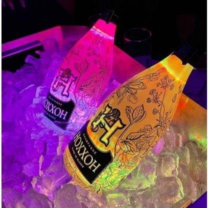 アルマンドゴールドシャンパン&ソウメイロゼ アルマンド ソウメイ エンジェル XLVに続く次世代 7色に光るシャンパン