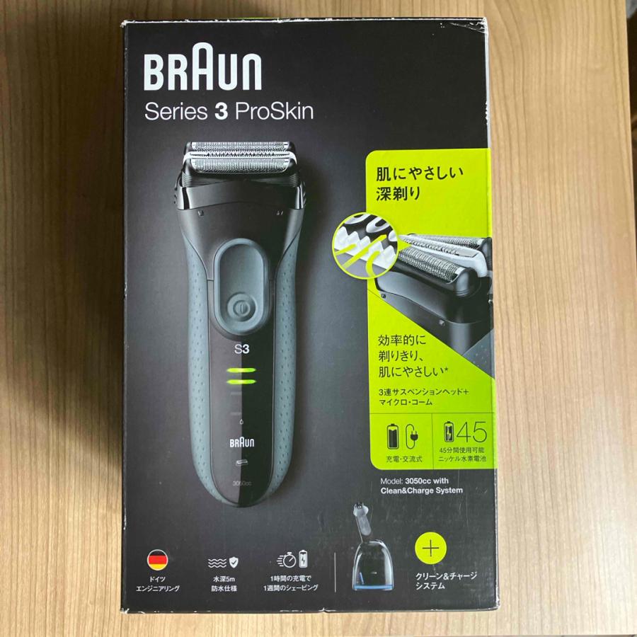 BRAUN（ブラウン） シリーズ3 メンズシェーバー 3枚刃 3050cc-G