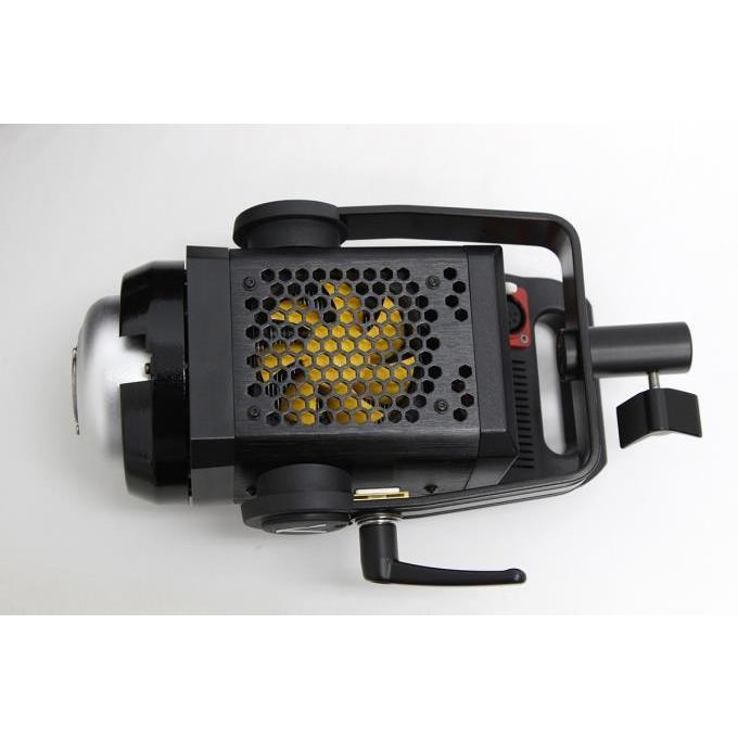 全額返金保証】極美品｜Aputure 120D Mark II LEDビデオライト γE485