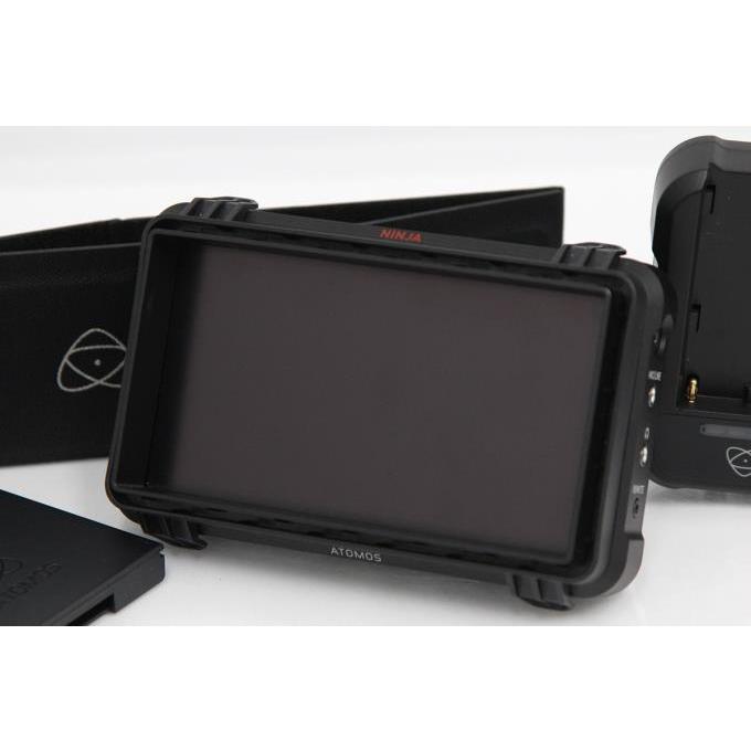 値下げ「Atomos ninja v+」「 純正バッテリー3個とアクセサリー」 atmos（アトモス） 【全額返金保証】極美品｜ATOMOS NINJA V