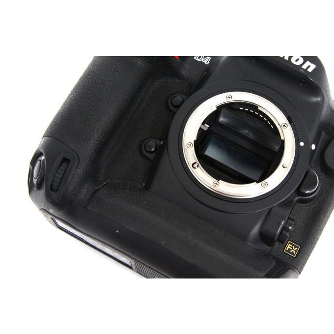 D4 【全額返金保証】並品｜ニコン ボディ シャッター回数約194100回
