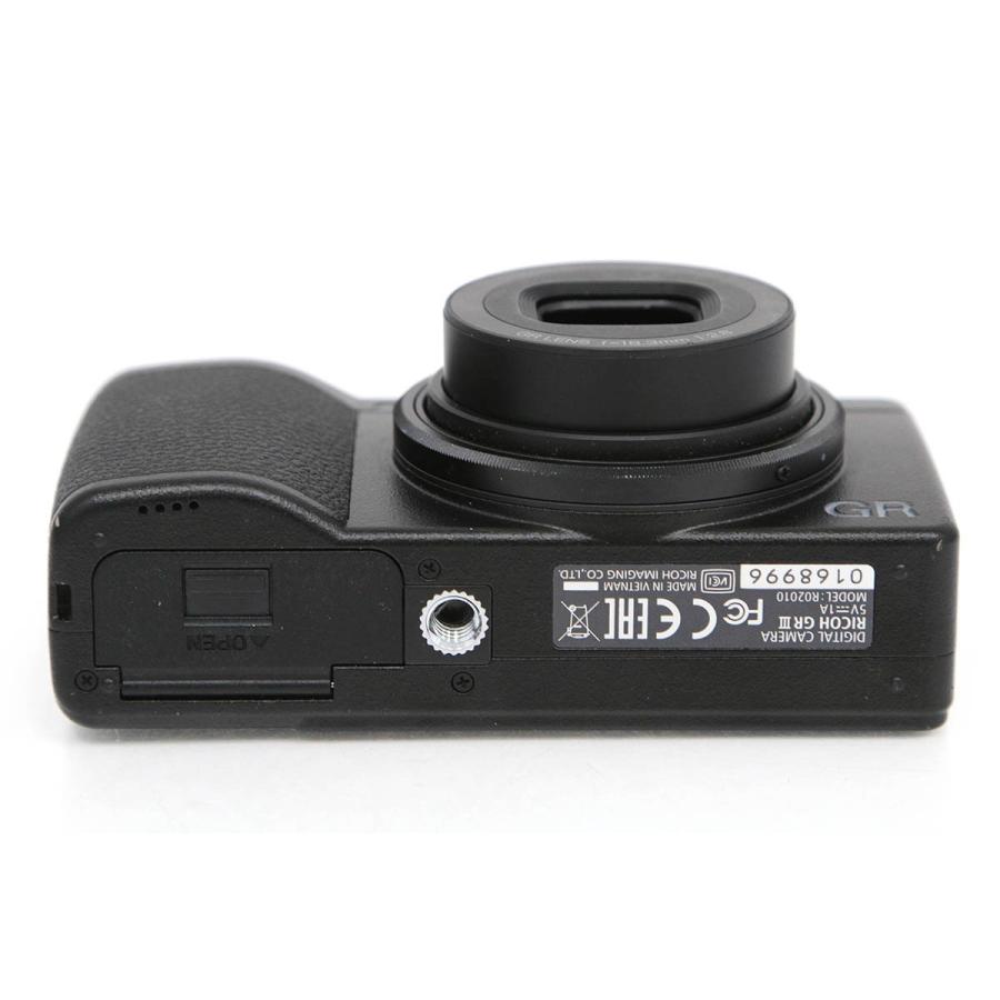 RICOH GR 【全額返金保証】並品|リコー III CA01-B828-2Q3 RICOH GR 【全額返金保証】並品|リコー III CA01-B828-2Q3