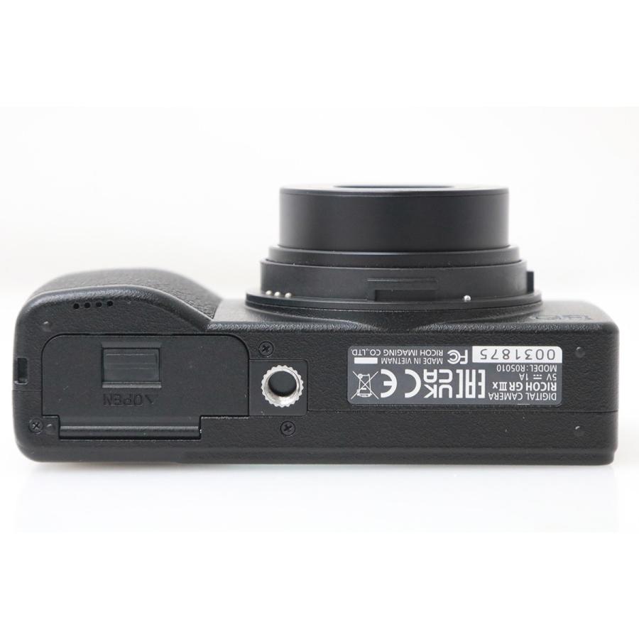 RICOH GR 【全額返金保証】良品｜リコー IIIx (互換予備バッテリー付属