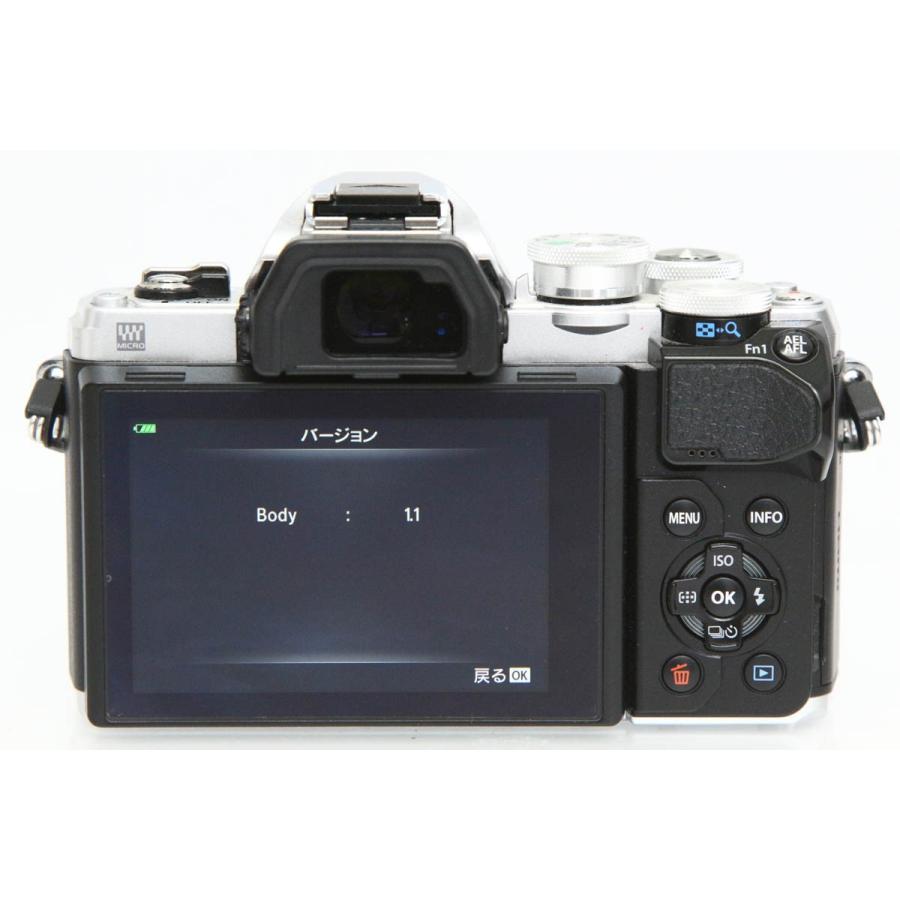 OM-D 【全額返金保証】美品｜オリンパス E-M10 Mark III Wズームキット