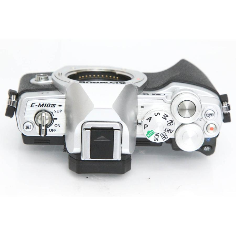 OM-D 【全額返金保証】美品｜オリンパス E-M10 Mark III Wズームキット