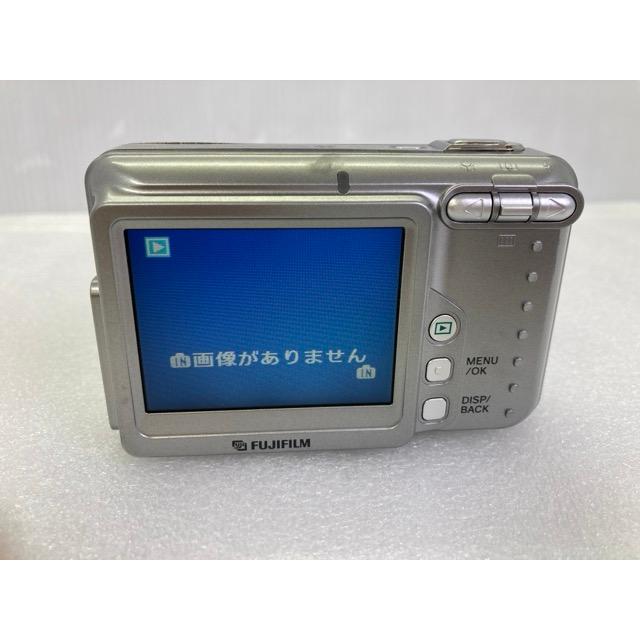 FinePix [中古] デジタルカメラ FUJIFILM A600 シルバー ※単三乾電池で