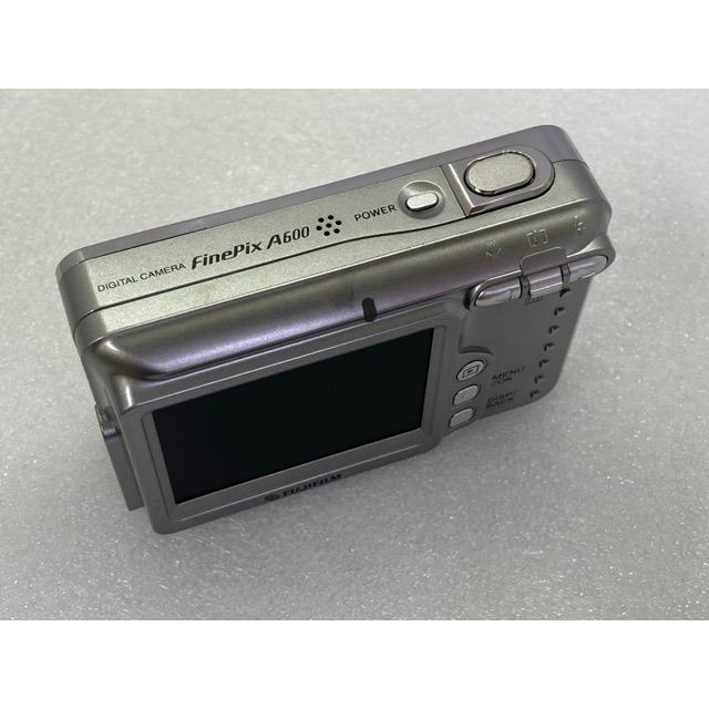 FinePix [中古] デジタルカメラ FUJIFILM A600 シルバー ※単三乾電池で