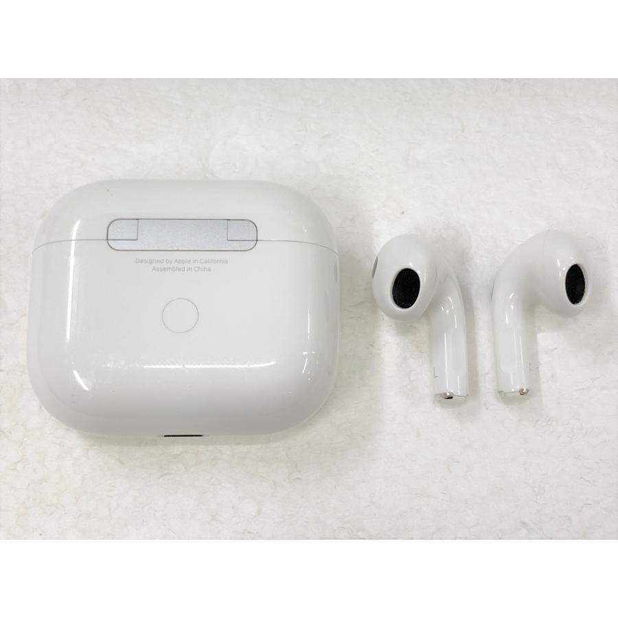ド*ク様 中古品〕 AirPods 第3世代 MME73J／A 第3世代】AirPods MagSafe充電ケース付き MME73J/A|中古
