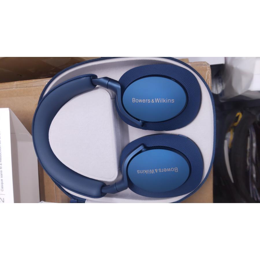 Bowers & Wilkins [使用わずか中古/海外版]ワイヤレスヘッドホン