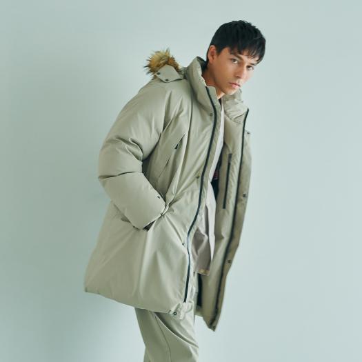 【新品】【発熱素材】GORE-TEX イエローナイフダウンジャケット[メンズ] 新品】【発熱素材】GORE-TEX イエローナイフダウンジャケット