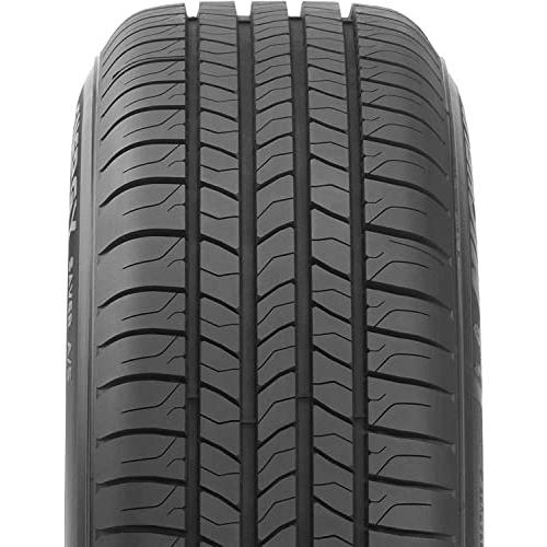 【極美品】 ミシュランエナジーセーバー乗用車・ミニバン用オールシーズンラジアルカータイヤ205/060 R 16 92 H 【OCQ1203580415】(41983円)