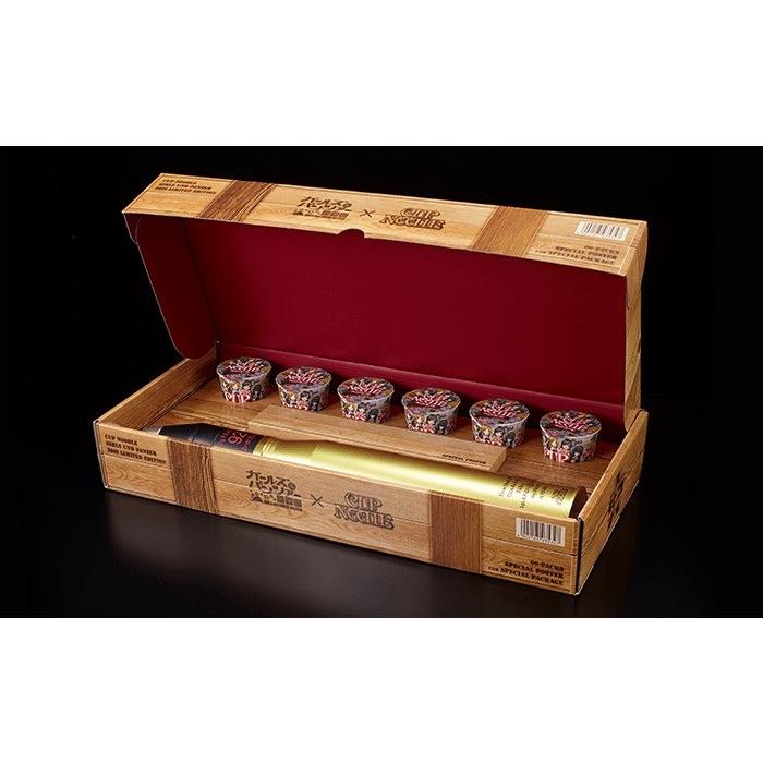 カップヌードル 劇場版 ガールズ パンツァー パッケージ 砲弾型ストッカーセット 6食入り ポスター付き 映画 ガルパン コラボ あんこうチーム あきんどやメディアショップ 通販 Yahoo ショッピング