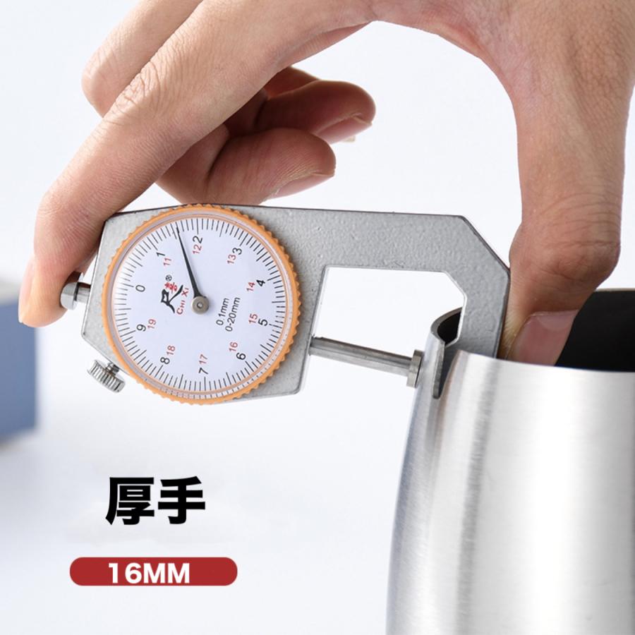 売れ筋ランキング1位 灰皿 蓋付き ビッグ 密閉性あり 滑り止あり 頑丈分厚い錆びない 携帯灰皿 車 灰皿 灰皿 車 卓上灰皿 屋外灰皿 Mu013 Akioショップ 通販 Yahoo ショッピング