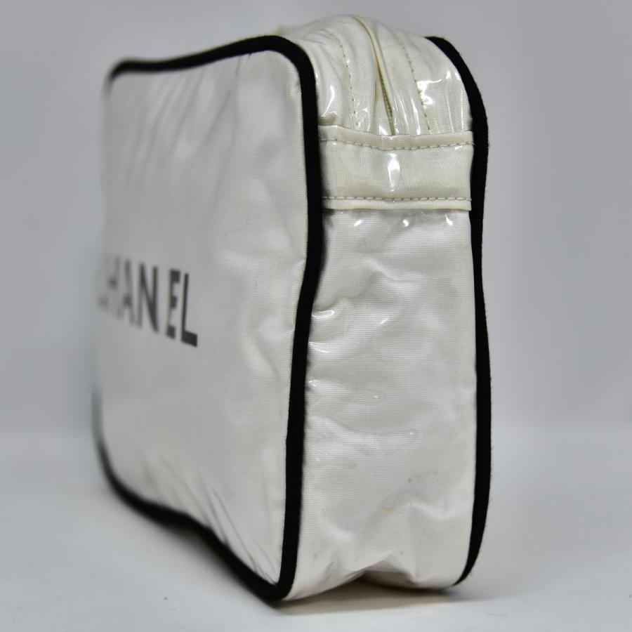 CHANEL（シャネル） 化粧ポーチ トラベルポーチ コスメポーチ ホワイト