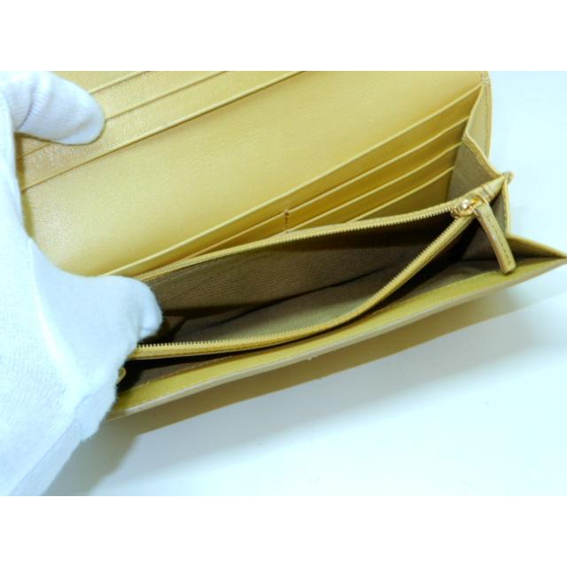 想像を超えての 正規品 極美品 K550 ゴールド 長財布 二つ折り フェンディ Fendi 長財布 Binghamtonhots Com