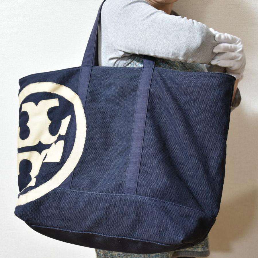 Tory Burch トリーバーチ デカロゴ トートバッグ キャンバス 大容量 TORY BURCH（トリーバーチ） デカロゴ トートバッグ キャンパス 大容量