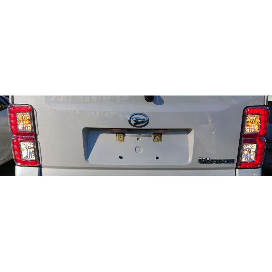 DAIHATSUウェイクテールランプ左右セット