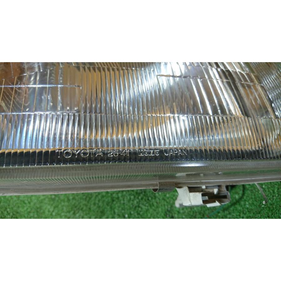 ハイエース　ヘッドライト 右 ハイエース 200系 右ヘッドライトLED