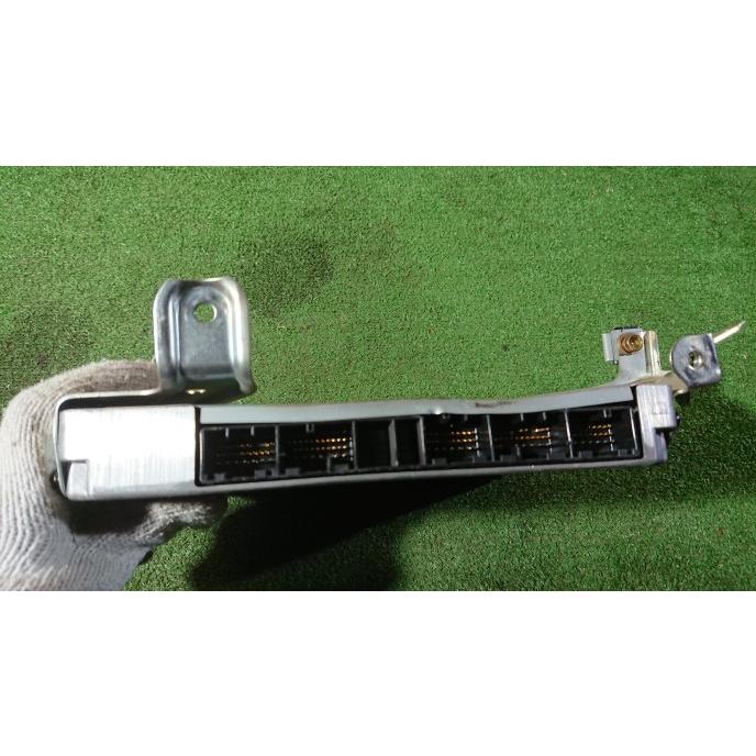 エスティマ トヨタ ハイブリッドビークルコントロール コンピューター