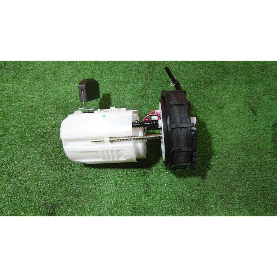 N-BOX 令和4年 ホンダ N-BOXカスタム L ターボ JF3 フューエルタンク