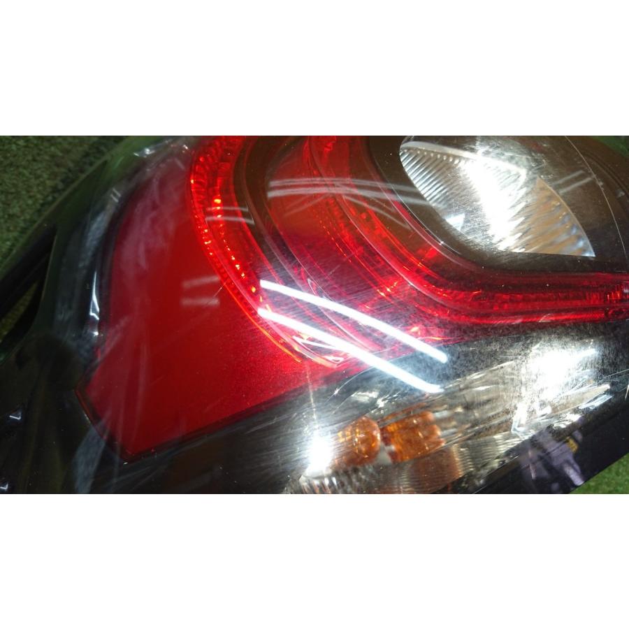 シエンタ(車) トヨタ シエンタ G NSP170G テールライト 左右 純正