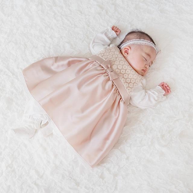 美品！！赤ちゃんの城　ベビードレス　セレモニードレス　3点セット　お宮参り　退院 赤ちゃんの城 セレモニードレス 3点セット 日本製 お宮参り