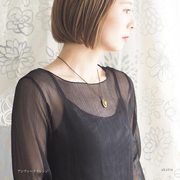 ロケットペンダント 天然石 琥珀 アンティークデザイン ネックレス