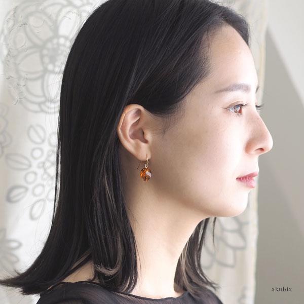 ピアス イヤリング 天然琥珀 ティーゴールドアンバー こはく