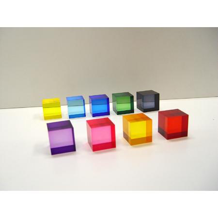 アクリルカラーキューブ青50mmX50mmX50mm : アクリル