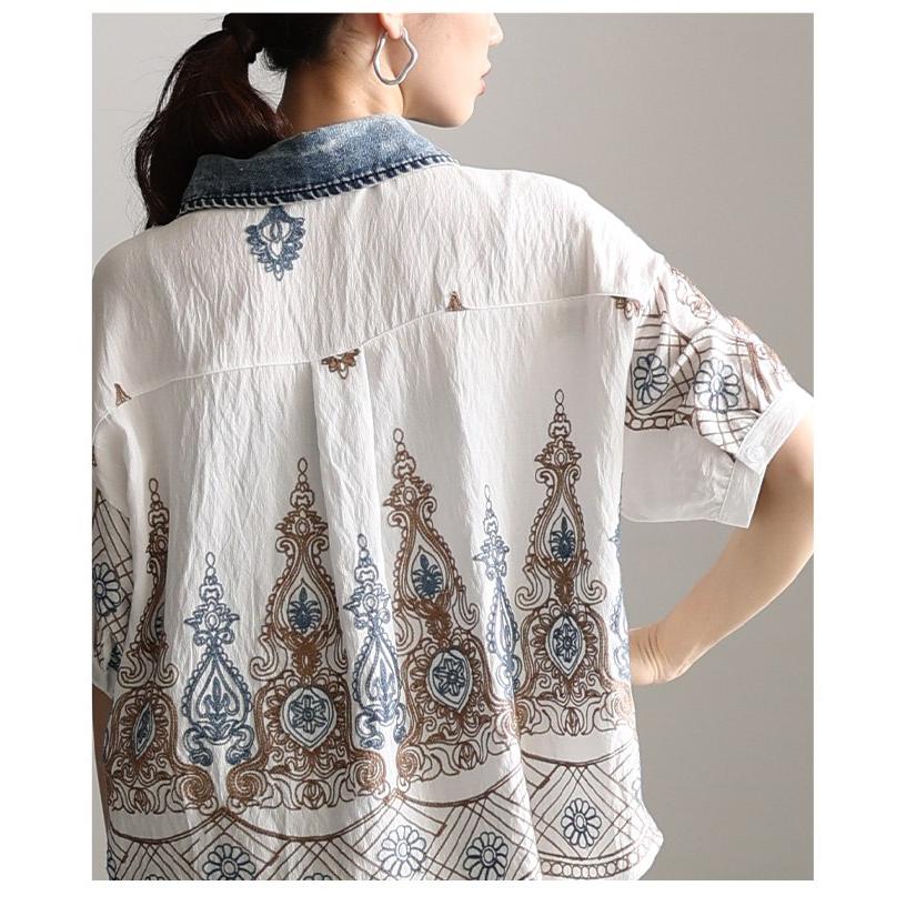 レディース トップス シャツ ブラウス 異素材 ペイズリー ダマスク 刺繍 デニム 半袖 ホワイト 白 大人可愛い 大人 可愛い 30代 40代 50代 60代 サワアラモードの画像
