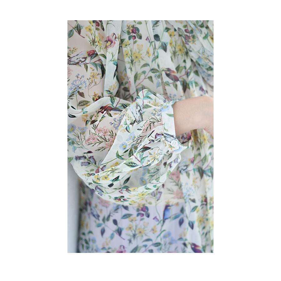 レディース トップス ブラウス シャツ 花柄 長袖 シアー 花柄 小鳥 パフスリーブ バンドカラー 夏 大人可愛い 大人 可愛い 30代 40代 50代 60代 サワアラモードの画像