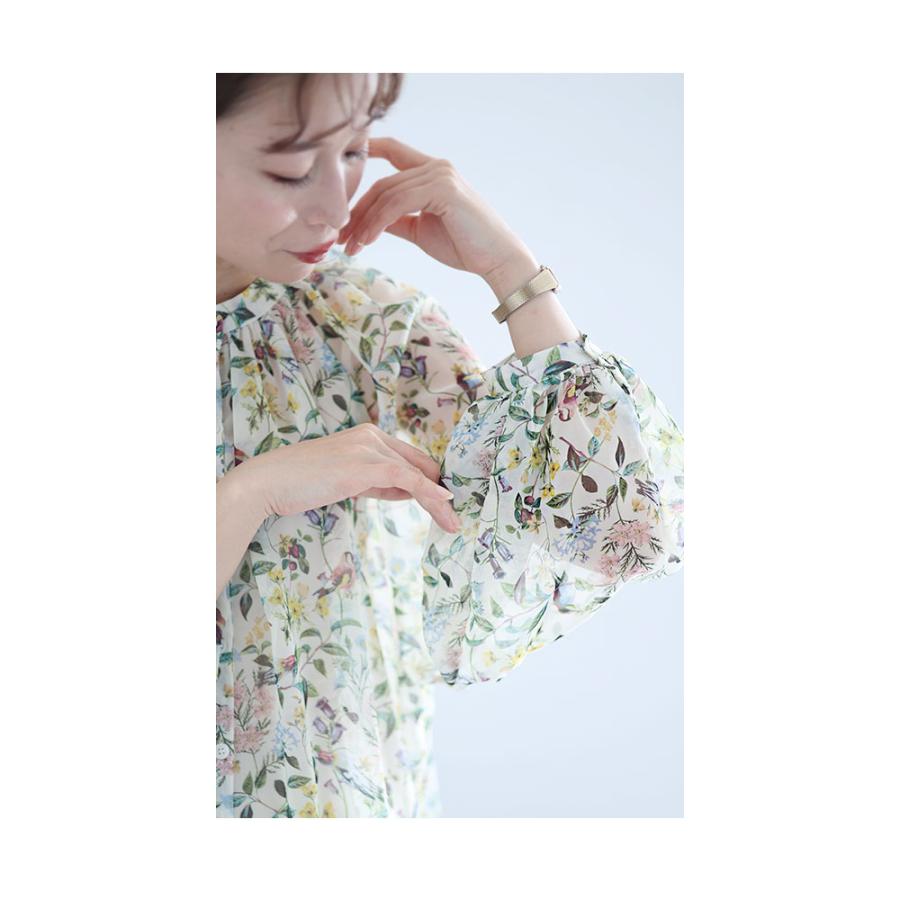 レディース トップス ブラウス シャツ 花柄 長袖 シアー 花柄 小鳥 パフスリーブ バンドカラー 夏 大人可愛い 大人 可愛い 30代 40代 50代 60代 サワアラモードの画像