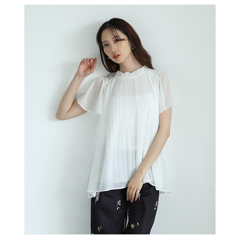 レディース トップス 夏 夏服 ブラウス シャツ 黒 ブラック ホワイト 半袖 フレアスリーブ プリーツ 大人可愛い きれいめ 30代 40代 50代 女性 サワアラモードの画像