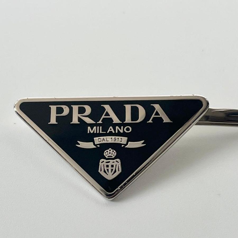 PRADA（プラダ） トライアングルロゴ メタル ヘアピン シルバー