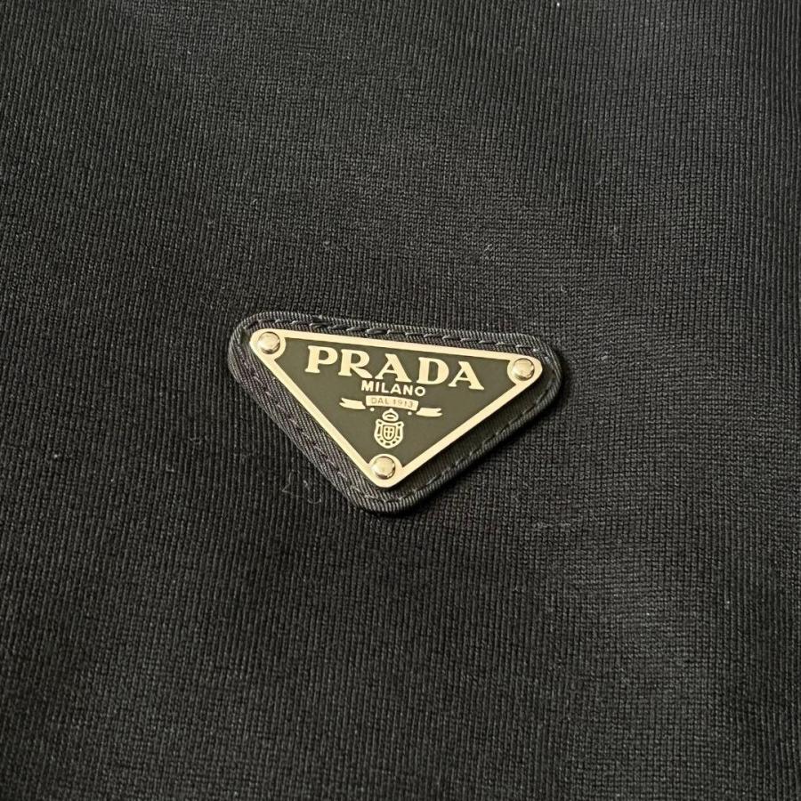 PRADA  プラダ　スウェット　トライアングルロゴ　三角プレート　リナイロン  切り替え　Lサイズ　ブラック　トレーナー　22AW　UJL30A　【中古】の画像