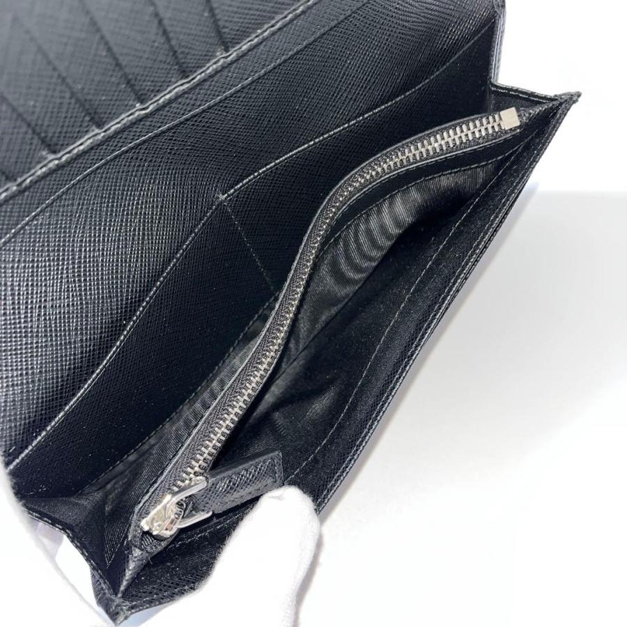 PRADA（プラダ） トライアングルロゴ 長財布 サフィアーノレザー