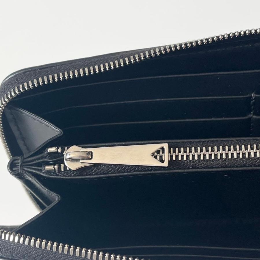BOTTEGA VENETA ボッテガヴェネタ イントレチャート レザー ブラック