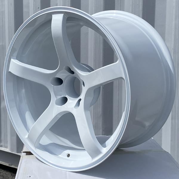 チューナーサイズ ホイール4本セット 18インチ 9.5J+28 / 10.5J+22