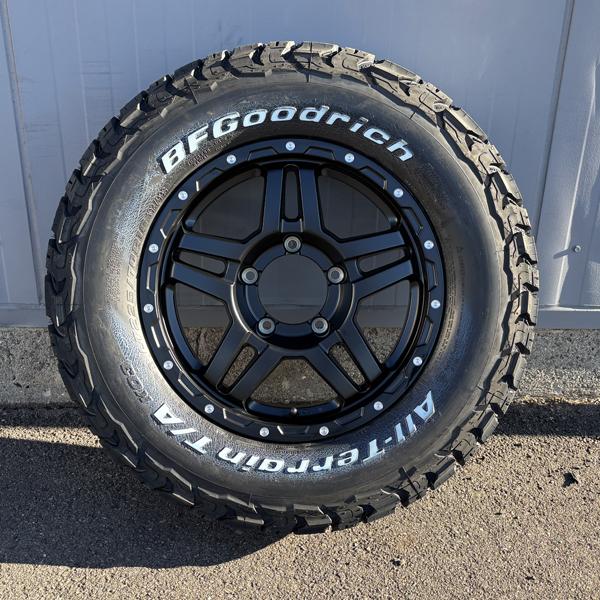 ジムニー シエラ ノマド用 16インチ 4本セット BF Goodrich ALL-TERRAIN T/A KO3 215/70R16or225/70R16 純正車高装着OK・235/70R16 225/75R16 リフトアップ必須の画像