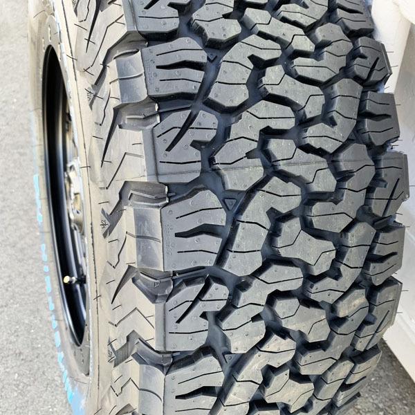 サバーバン純正タイヤホイールセットBFグットリッチ285/55/20 
