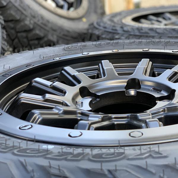 ジムニー　JA11やJB23やJB64に M/Tタイヤホイールセット 16インチ ジムニー JB64 JB23 JA11 新品 16インチタイヤホイールセット TOYO