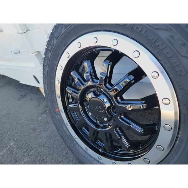 ① ダイハツ YOKOHAMA 14インチ 155/65R14 タイヤ ホイール N－BOXの新品タイヤ交換作業！当店在庫のお値打ちヨコハマタイヤ