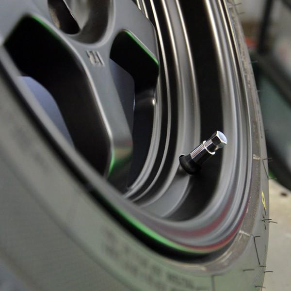 15インチ タイヤホイール 4本セット 15x8j 100 4h 走り屋 スポーツカー コンパクトカー 特選タイヤ 195 50r15 Og2 158020 Black Tokusen 1 アラジンホイールズ 通販 Yahoo ショッピング