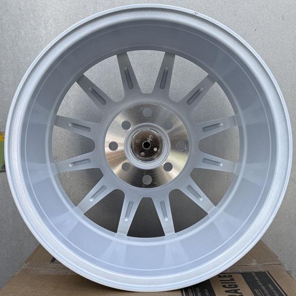在庫限り 15×8.25J +20 PCD 100 114.3 4穴 15インチ 4本セット 新品 