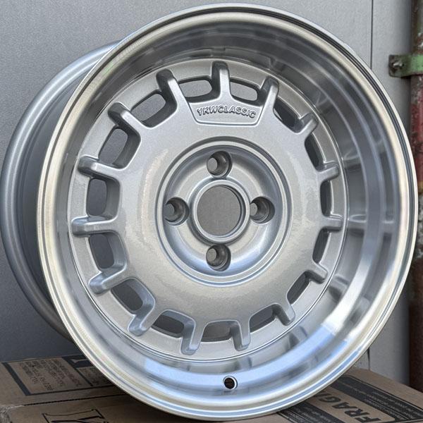 在庫限り 15×8.25J +20 PCD 100 4穴 15インチ 4本セット 新品 ホイール 