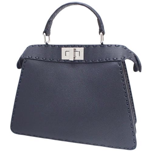 【新品未使用】FENDI ピーカブー ISeeU ミディアム セレリア FENDI （未使用 展示品）フェンディ ピーカブー アイシーユー