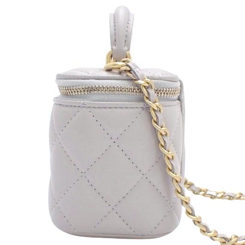 【新品未使用】CHANEL チェーンショルダー スモールヴァニティ ラウンドミニ CHANEL 【未使用品】CHANEL シャネル ミニバニティ チェーン