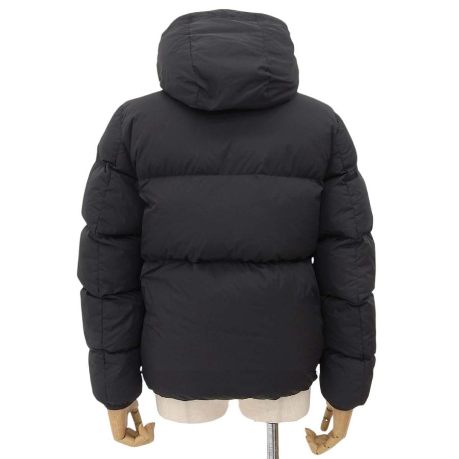 MONCLER ブラック ショートダウンジャケット ブラック Mentone ショートダウンジャケット : ショートダウン